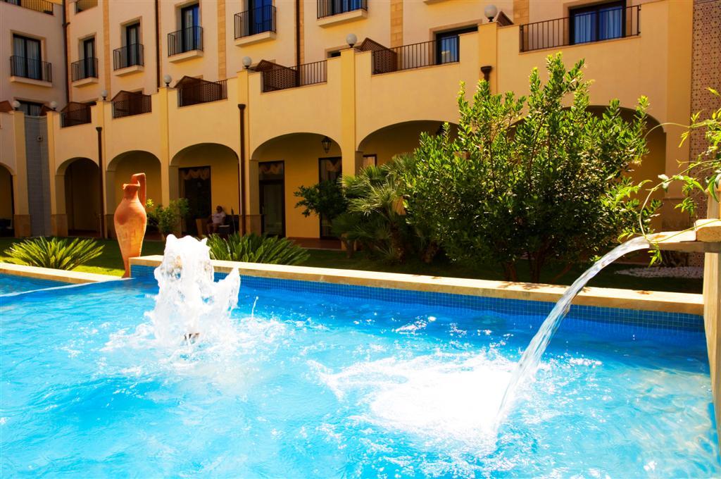 Mahara Hotel & Wellness Mazara del Vallo Exteriör bild