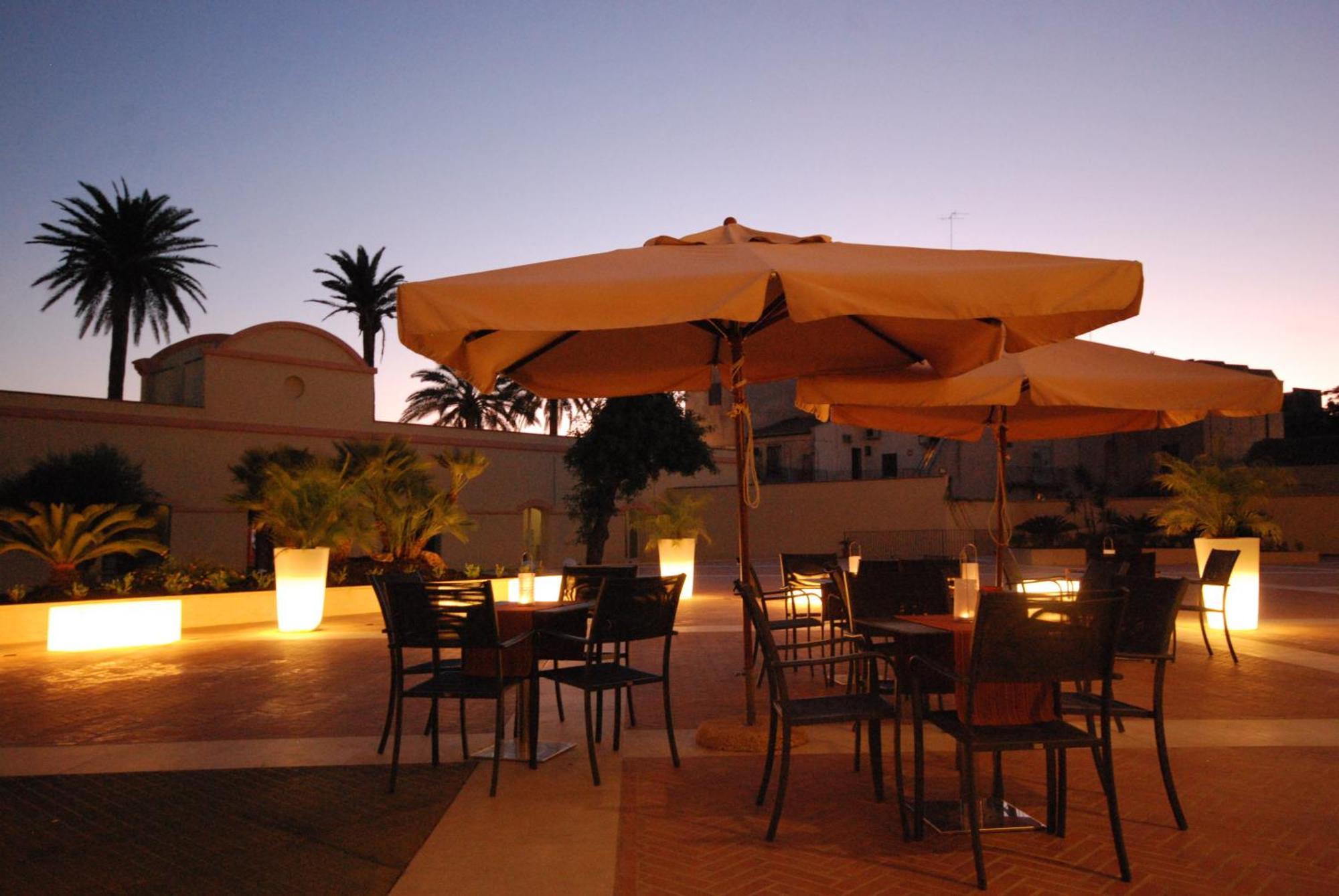 Mahara Hotel & Wellness Mazara del Vallo Exteriör bild